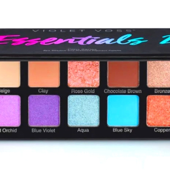 Violet Voss Essentials 2 Pro Series eyeshadow & pressed pigment palette - Picture 3 of 5